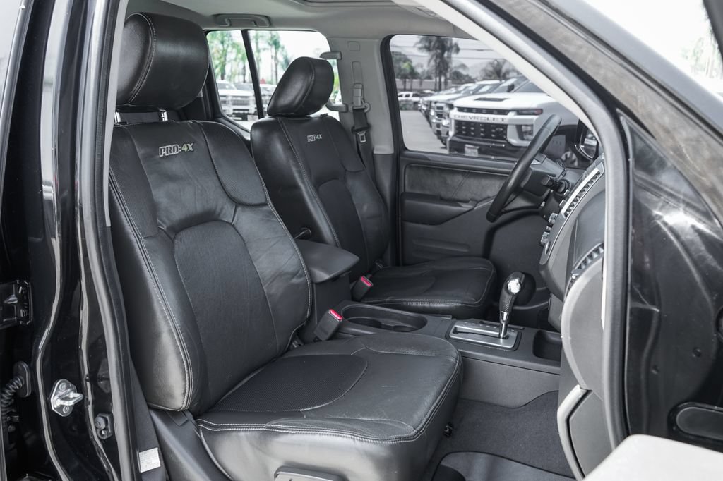 Used 2018 Nissan Frontier PRO-4X w/ Pro-4x Luxury Package AWD/4WD image 37