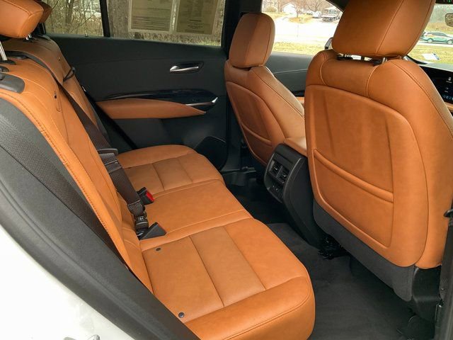Certified 2025 Cadillac XT4 Sport image 19