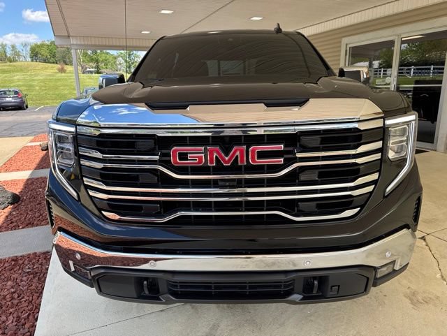 Used 2026 GMC Sierra 1500 SLT w/ SLT Premium Plus Package AWD/4WD image 12