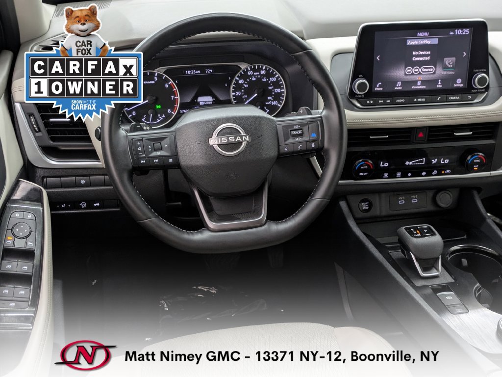 Used 2025 Nissan Rogue SV AWD/4WD image 4