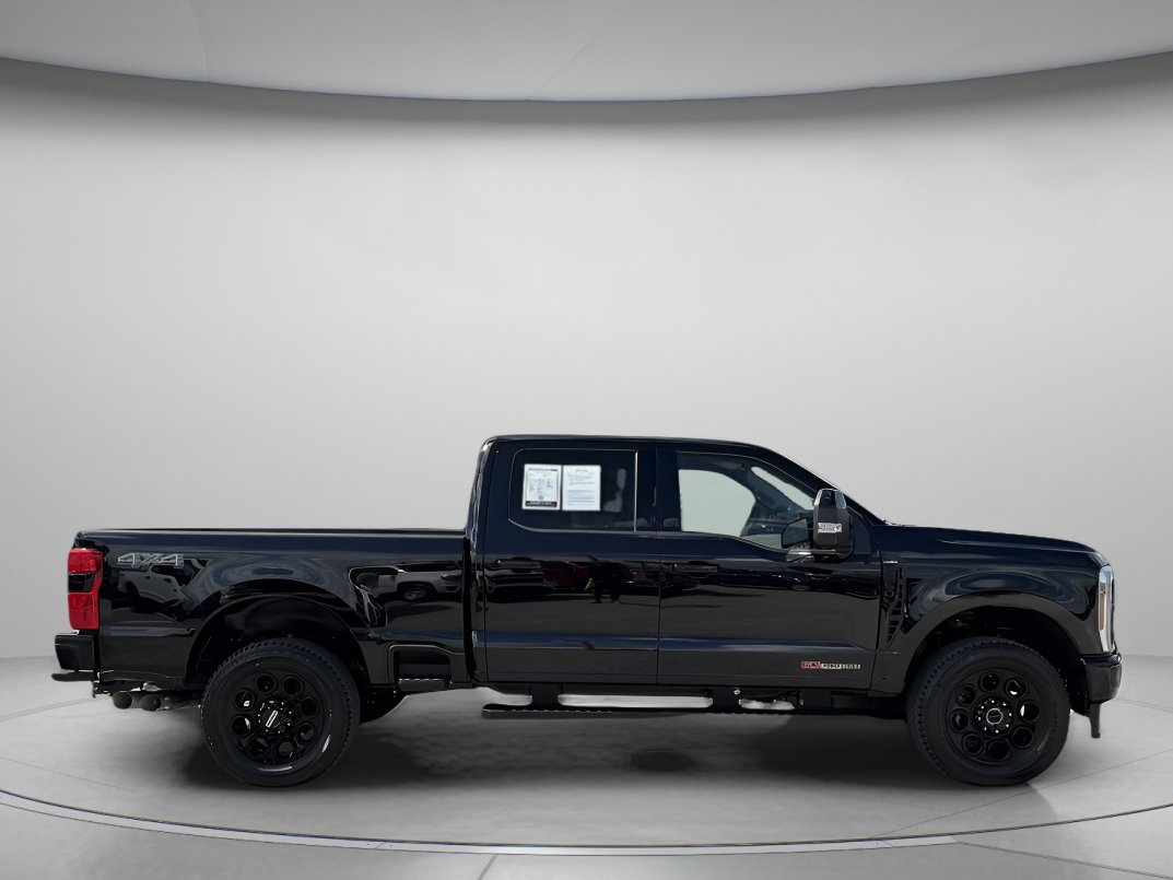 Used 2026 Ford F250 Lariat w/ Black Appearance Package AWD/4WD image 2