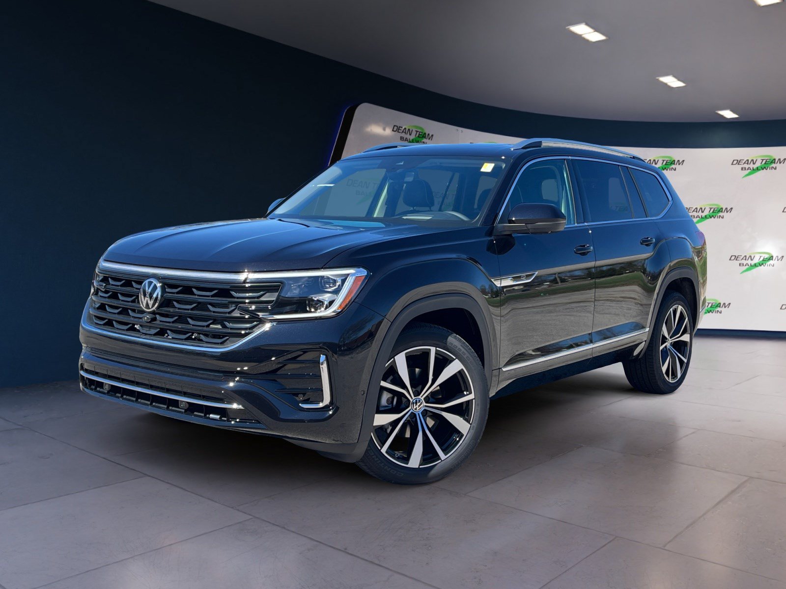 New 2026 Volkswagen Atlas SEL Premium R-Line AWD/4WD image 3