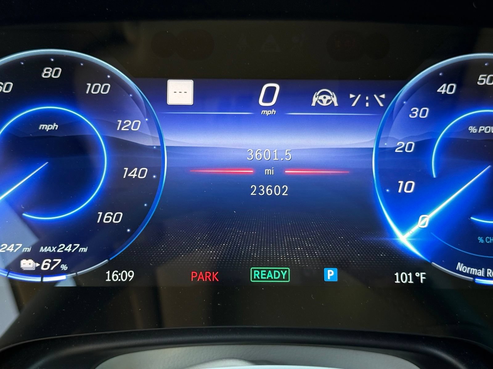 Used 2023 Mercedes-Benz EQS 580 4MATIC SUV image 34