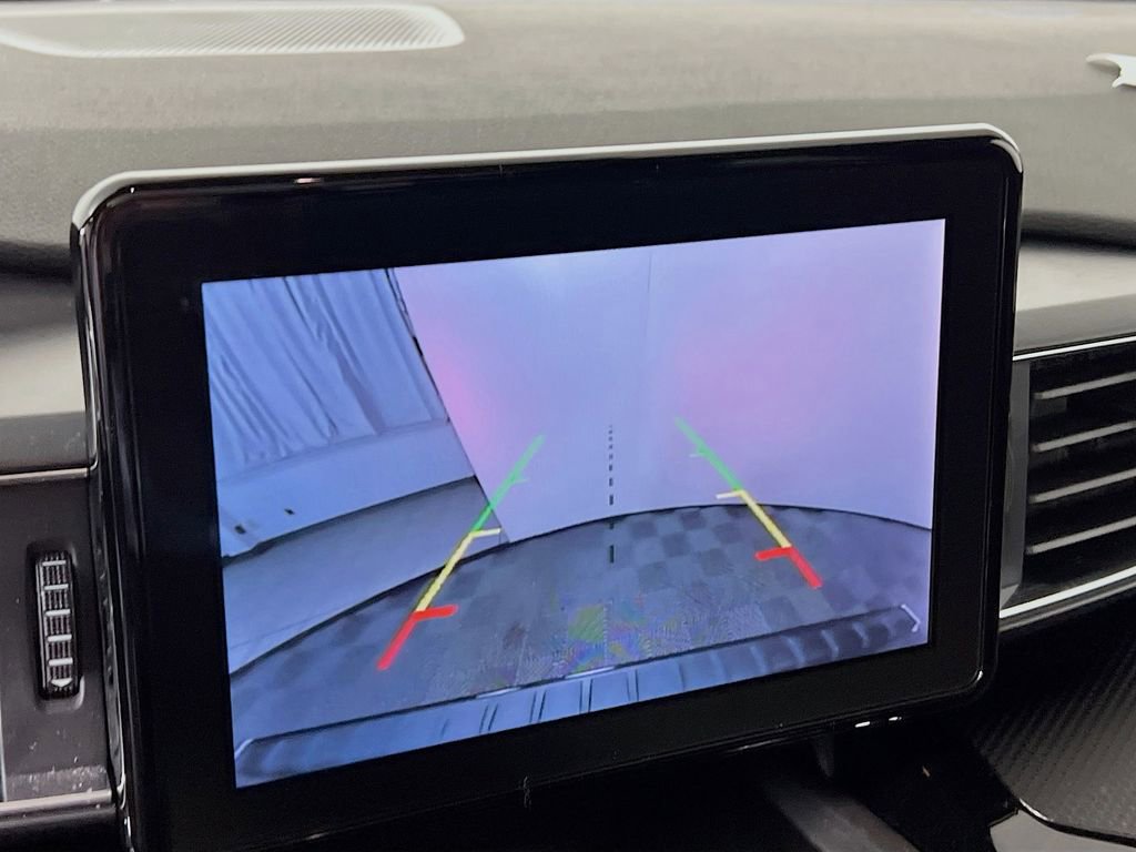 Used 2023 Ford Explorer ST-Line w/ Class IV Trailer Tow Package image 13