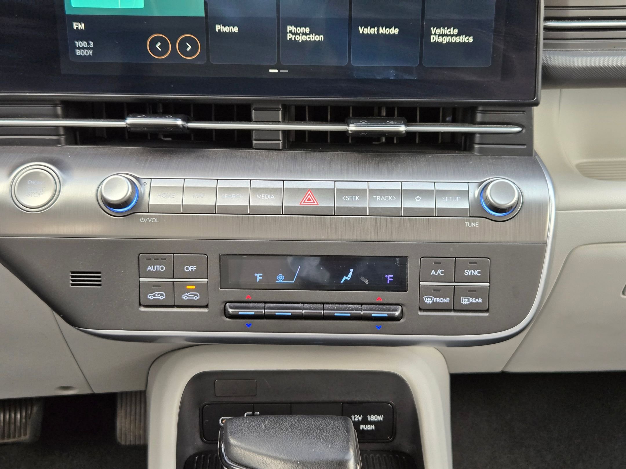 Used 2024 Hyundai Kona SEL FWD image 17