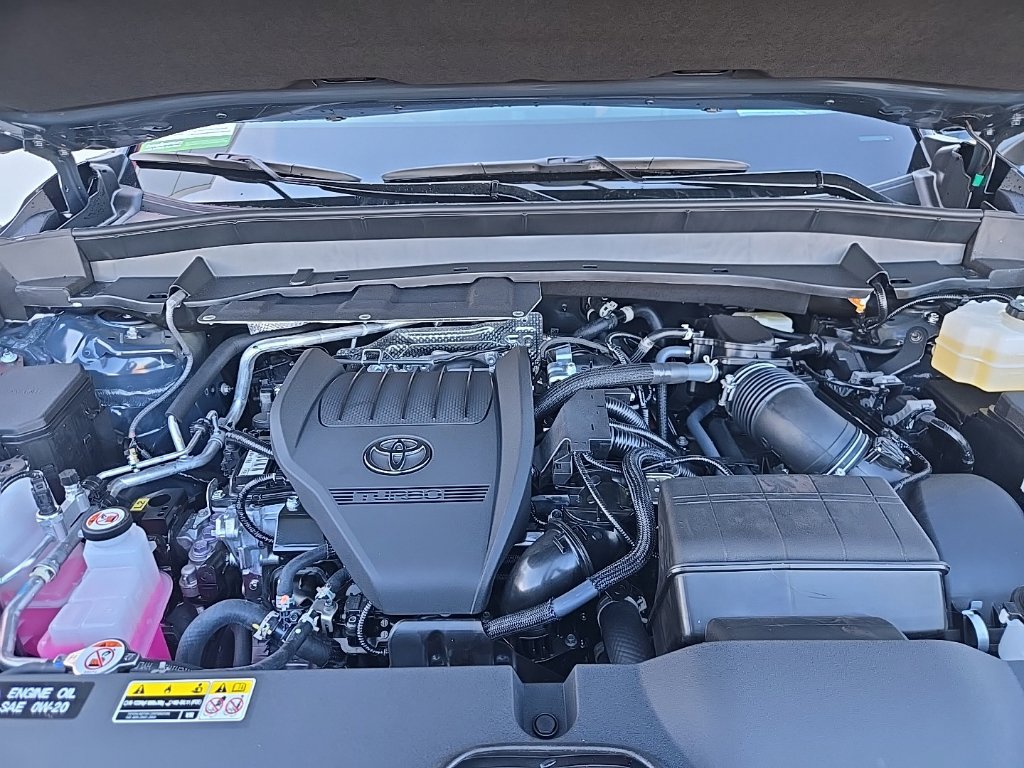 New 2026 Toyota Grand Highlander AWD Hybrid image 9