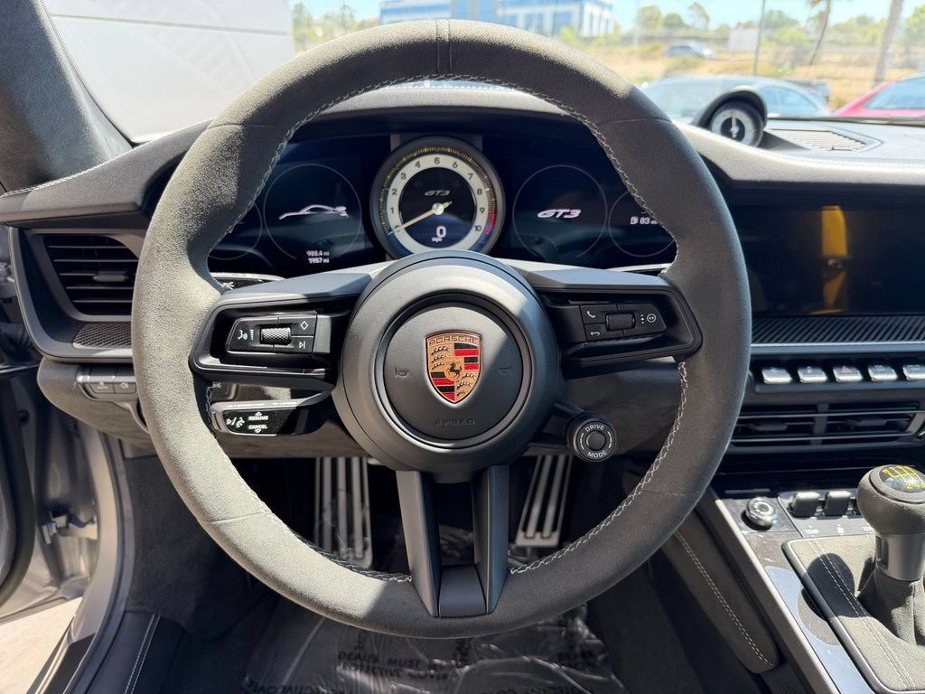 Used 2023 Porsche 911 GT3 RWD image 15
