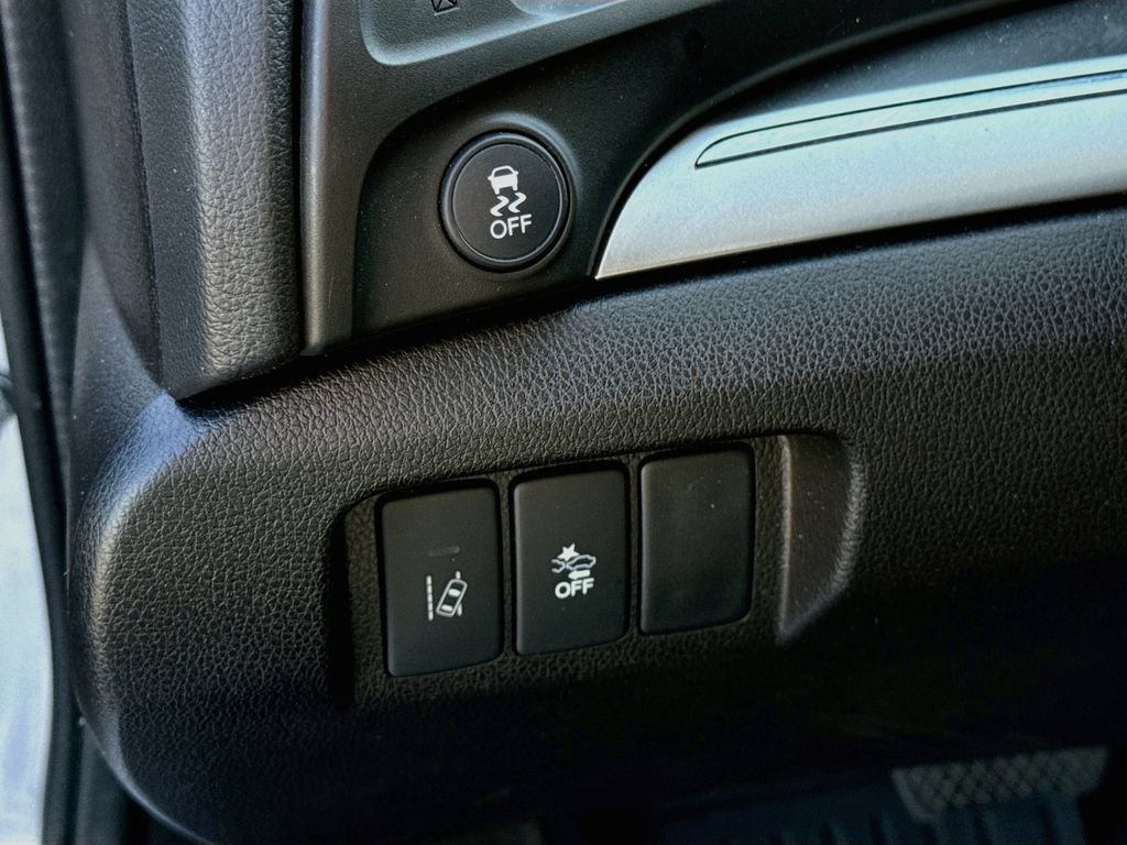 Used 2019 Acura ILX FWD image 11