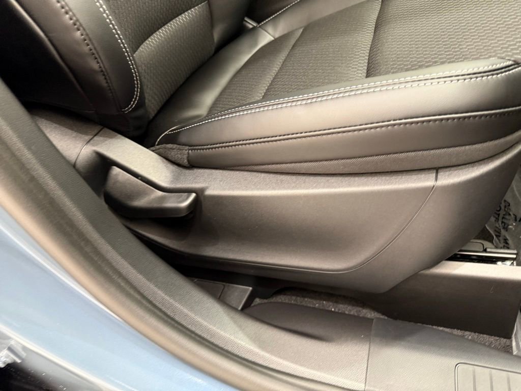 New 2025 Ford Escape SE image 19