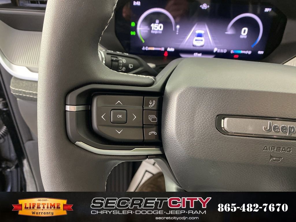 New 2026 Jeep Cherokee Laredo image 16