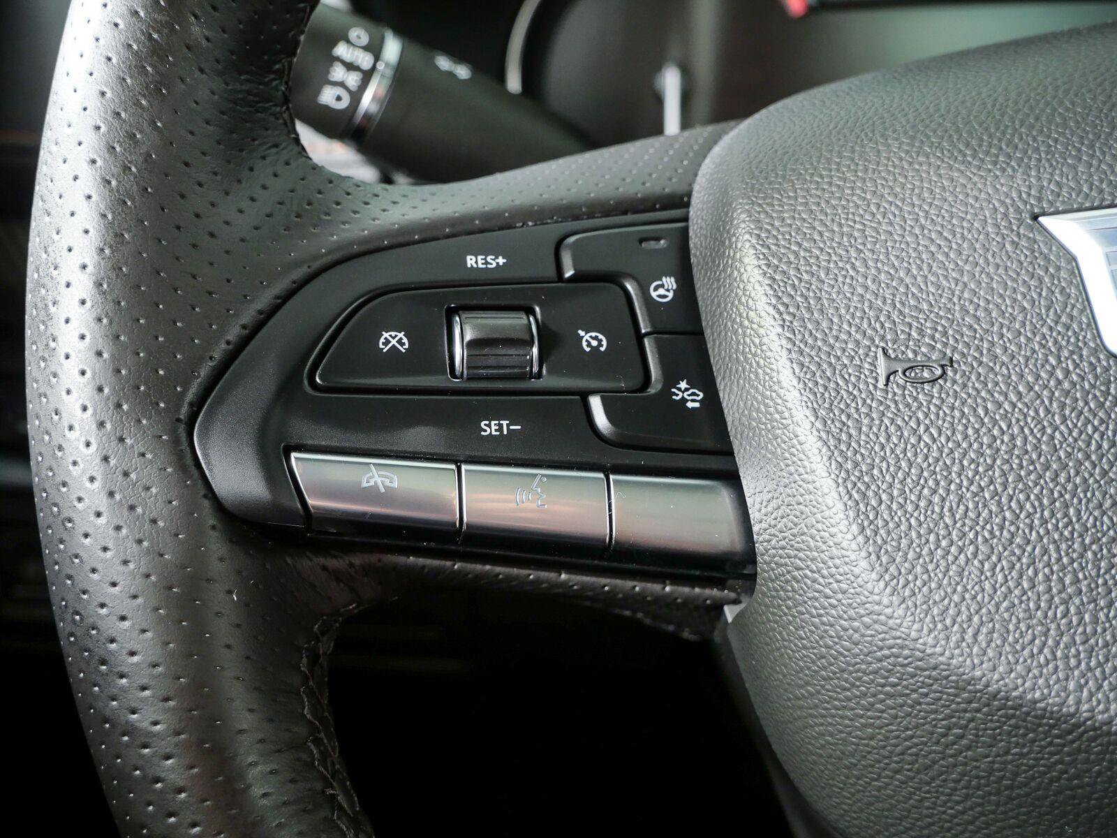 Used 2021 Cadillac XT4 Sport FWD image 10