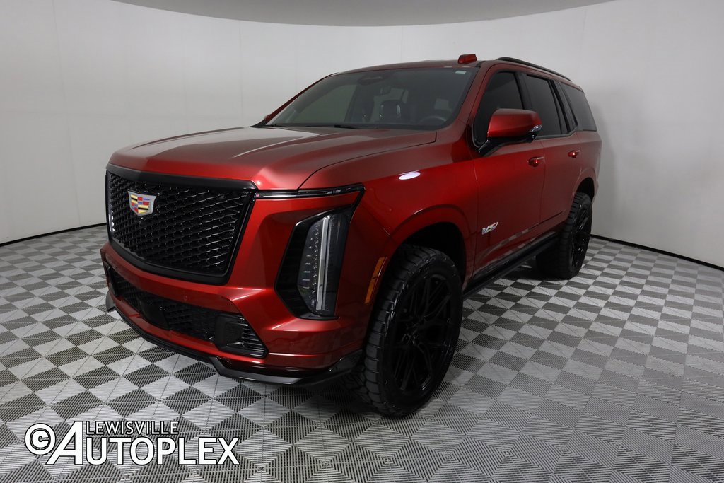 Used 2025 Cadillac Escalade V image 11