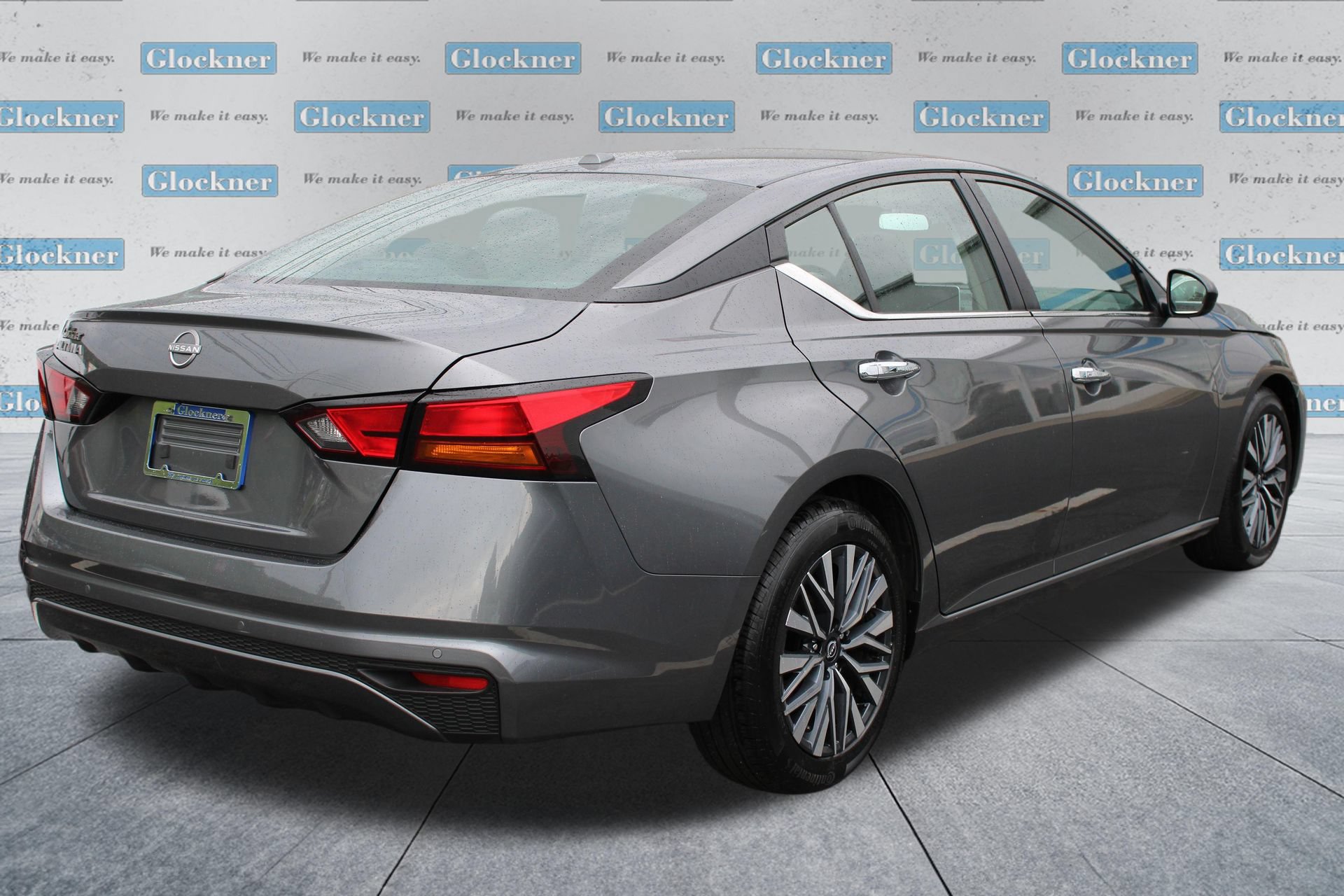 Used 2025 Nissan Altima 2.5 SV FWD image 6