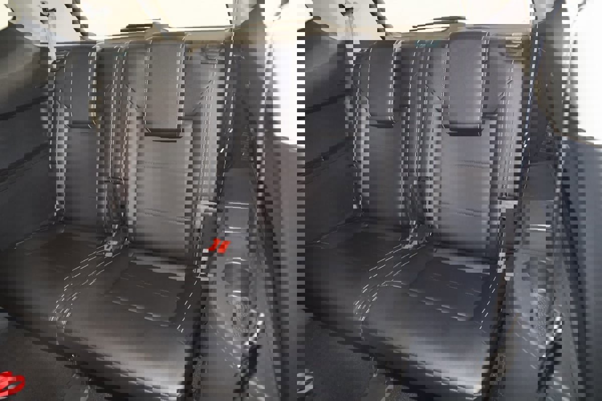 Used 2021 Volkswagen Atlas SE image 50