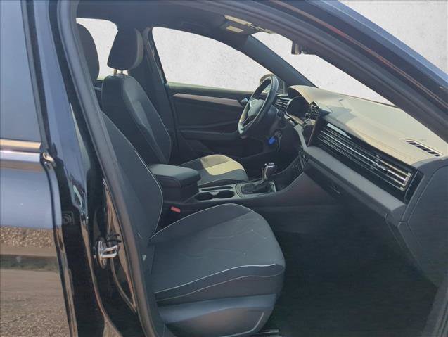 Used 2025 Volkswagen Jetta Sport FWD image 19