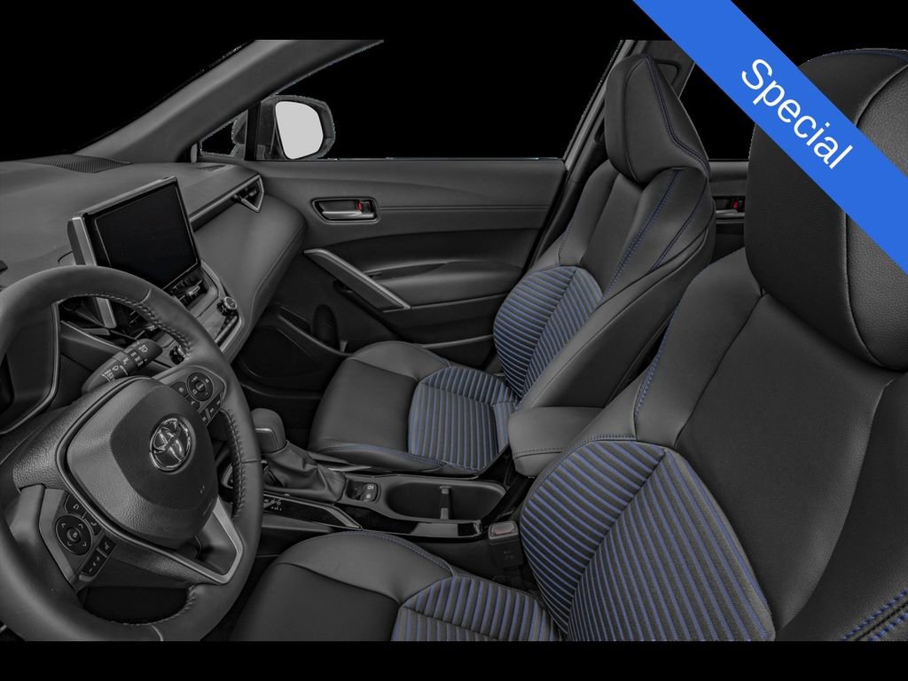 Used 2024 Toyota Corolla Cross XSE w/ Convenience Package image 45