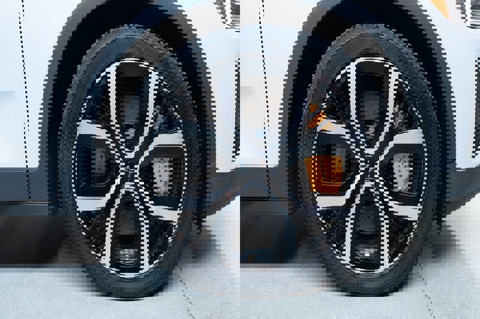 Used 2023 Polestar Polestar 2 image 18