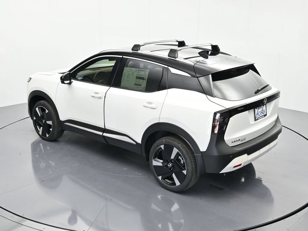 New 2026 Nissan Kicks SR w/ Cold Weather Package FWD image 33
