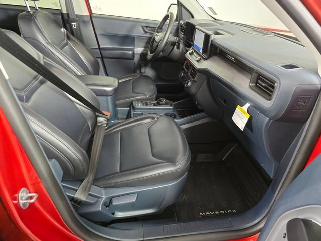 Used 2024 Ford Maverick Lariat w/ Black Appearance Package AWD/4WD image 11