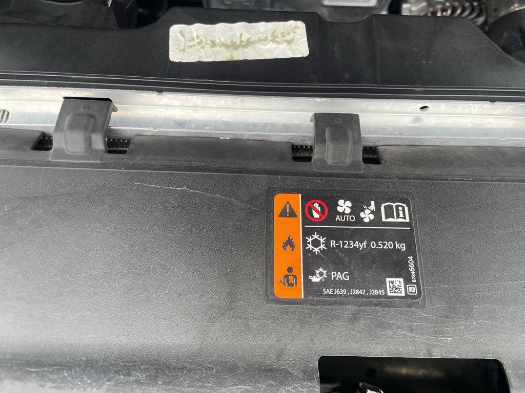 Used 2024 Chevrolet Colorado ZR2 w/ ZR2 Convenience Package III image 19