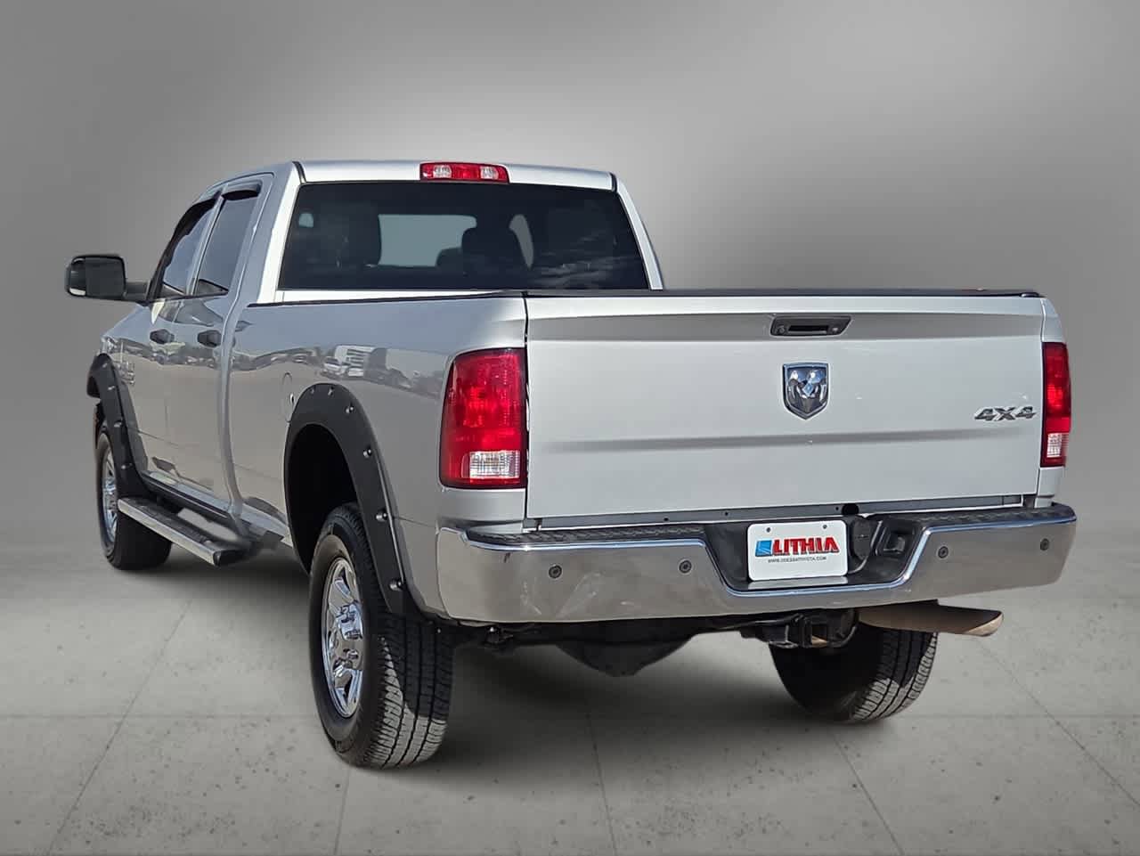 Used 2015 RAM 2500 Tradesman w/ Chrome Appearance Group AWD/4WD image 6