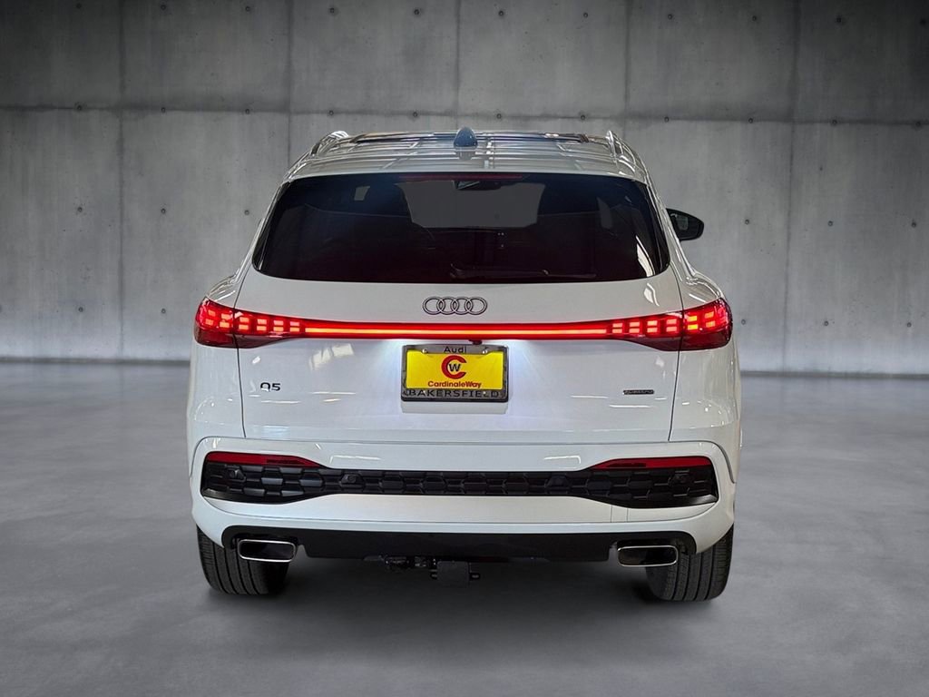 Used 2025 Audi Q5 Premium Plus w/ Premium Plus image 4