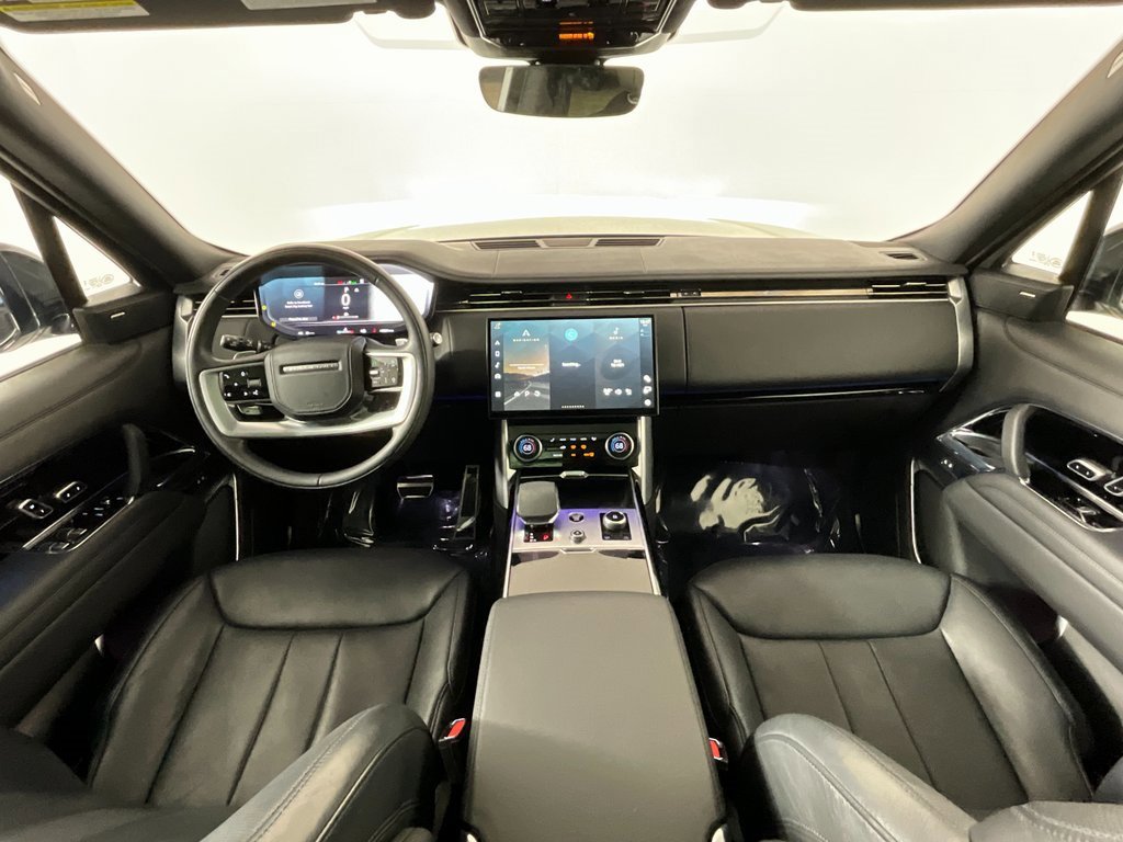 Certified 2023 Land Rover Range Rover SE image 10
