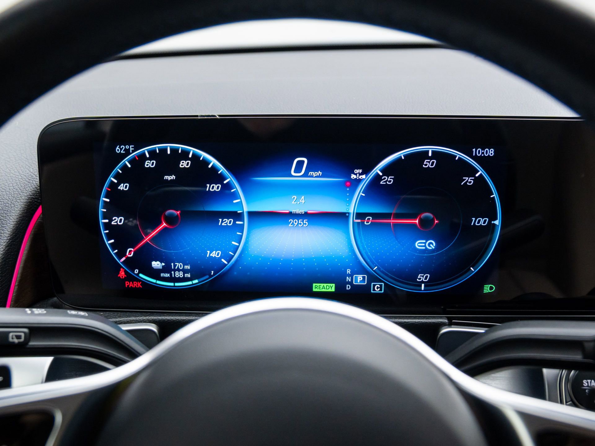 Used 2023 Mercedes-Benz EQB 300 4MATIC w/ Exclusive Package image 21