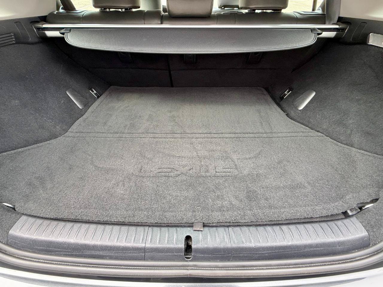 Used 2011 Lexus CT 200h Premium FWD image 22