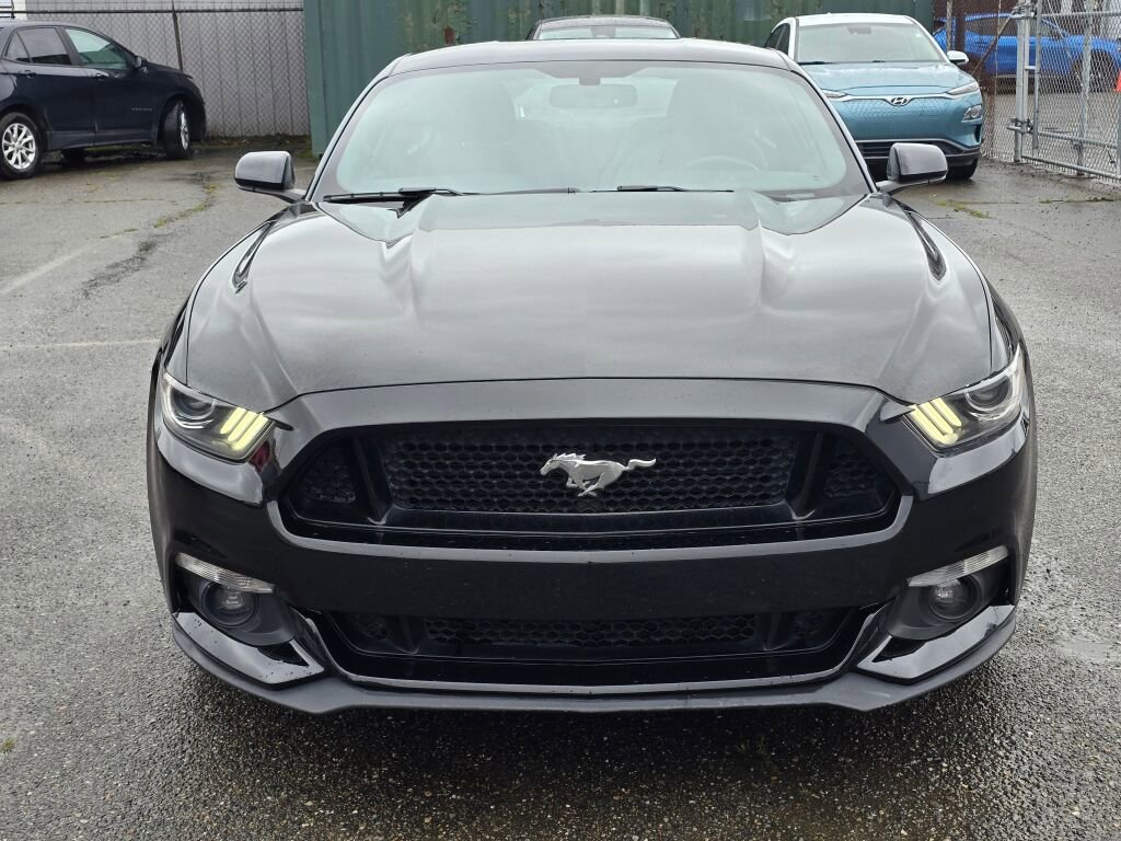 Used 2017 Ford Mustang EcoBoost image 9