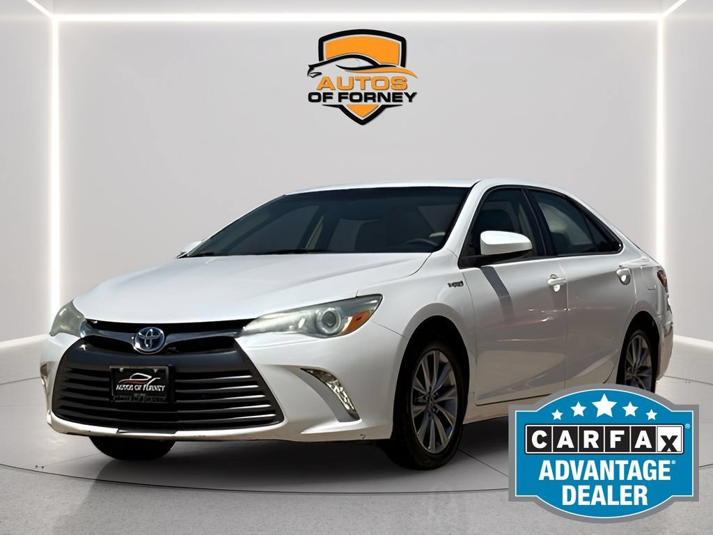 Used 2017 Toyota Camry XLE w/ Moonroof Package FWD image 1