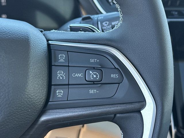 New 2025 Jeep Grand Cherokee L Limited w/ Black Appearance Package image 23