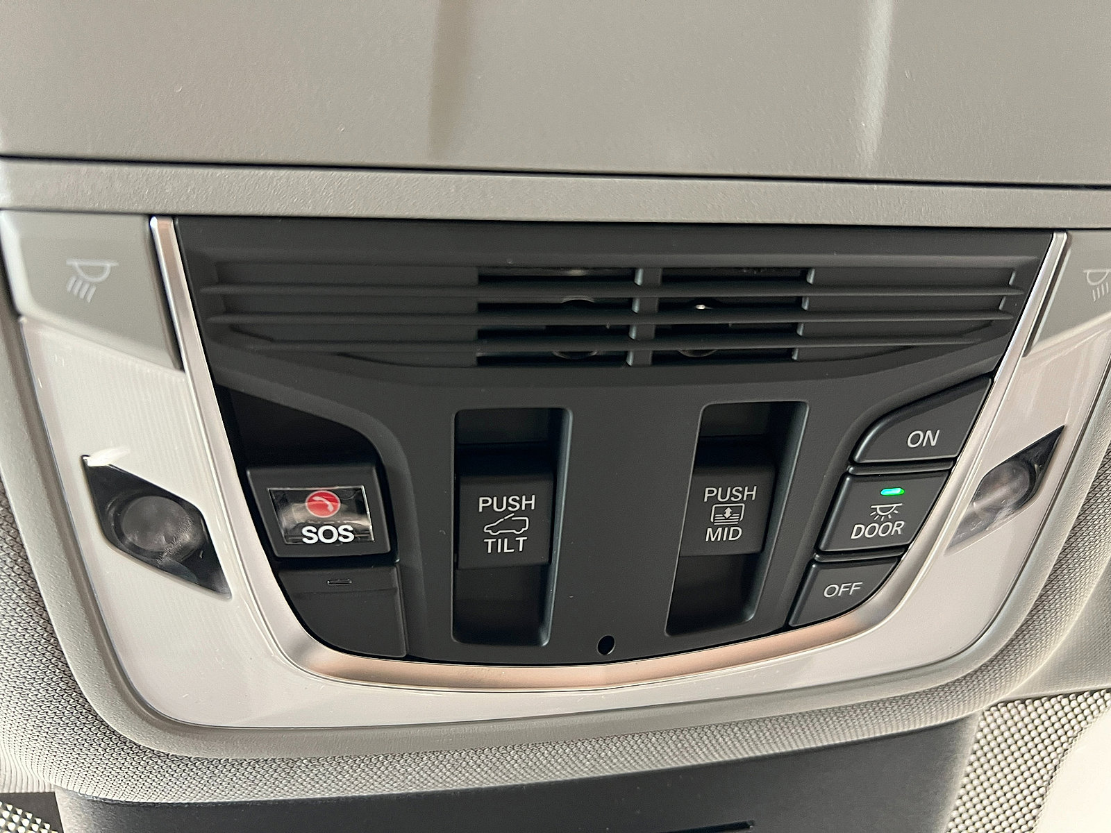 New 2026 Acura MDX SH-AWD w/ Advance Package image 18