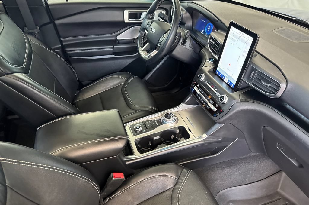 Used 2020 Ford Explorer ST w/ ST Street Pack AWD/4WD image 17