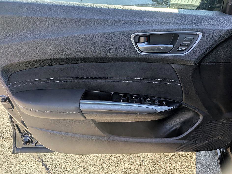 Used 2018 Acura TLX V6 w/ Technology & A-SPEC Pkg image 14