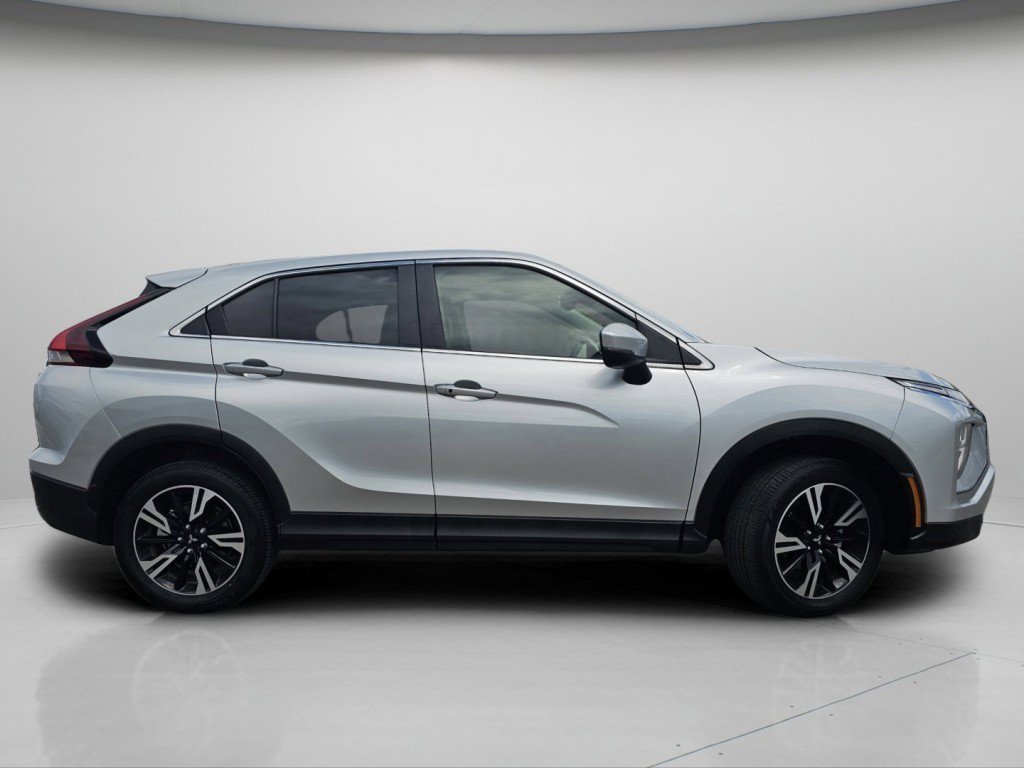 Used 2025 Mitsubishi Eclipse Cross SE AWD/4WD image 24