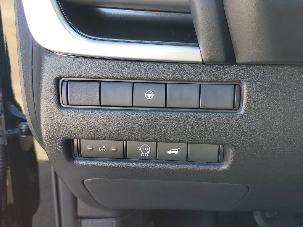 New 2026 Nissan Rogue SV w/ Cold Weather Package FWD image 20