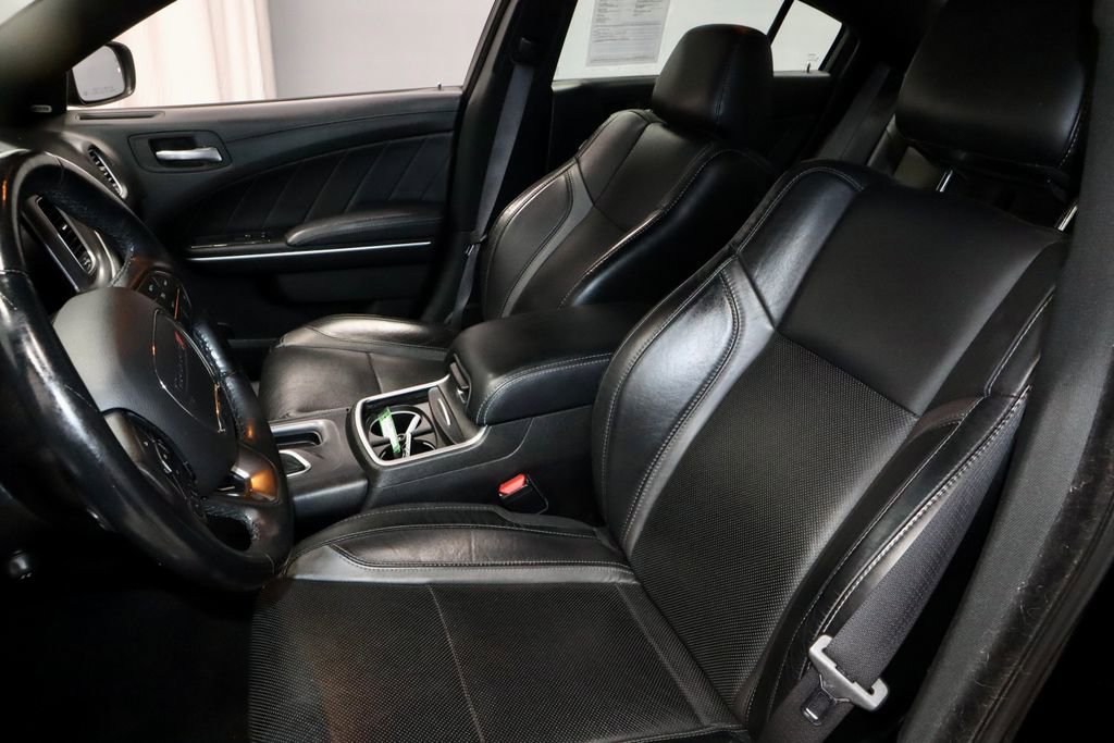 Used 2022 Dodge Charger SXT w/ Plus Group RWD image 26