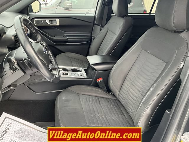 Used 2020 Ford Explorer XLT w/ Comfort Package AWD/4WD image 13