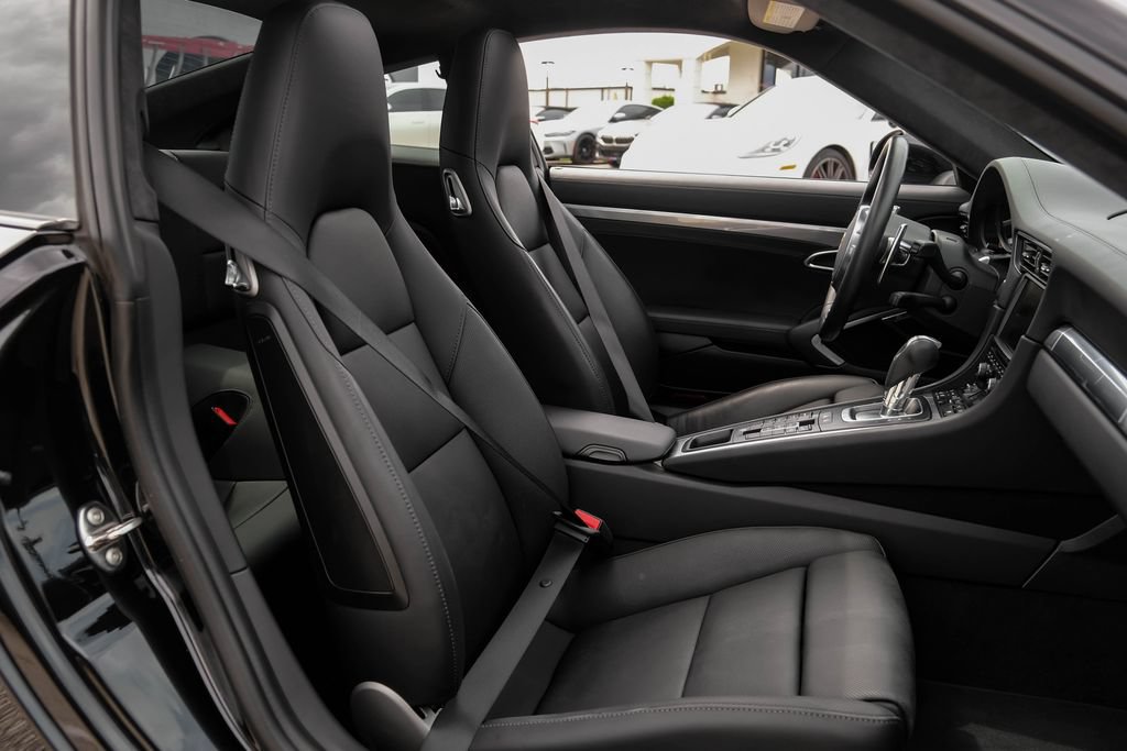 Used 2014 Porsche 911 Turbo AWD/4WD image 34