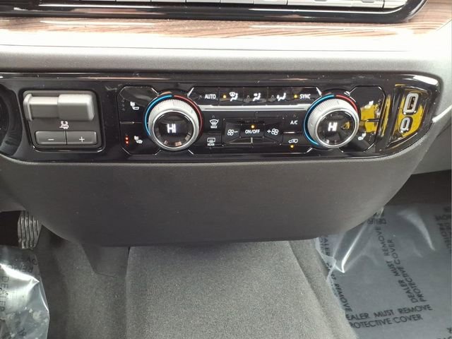 Used 2026 Chevrolet Silverado 1500 LT image 17