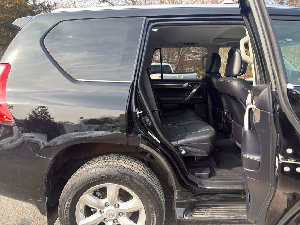 Used 2010 Lexus GX 460 AWD/4WD image 24