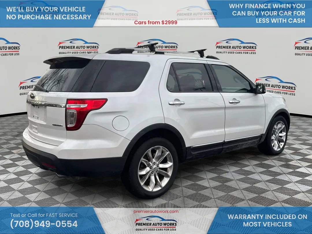 Used 2014 Ford Explorer XLT w/ Equipment Group 202A FWD image 4