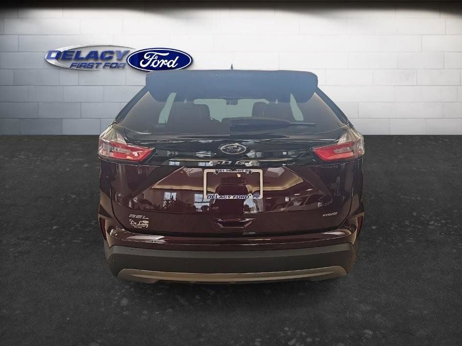 Used 2023 Ford Edge SEL AWD/4WD image 6