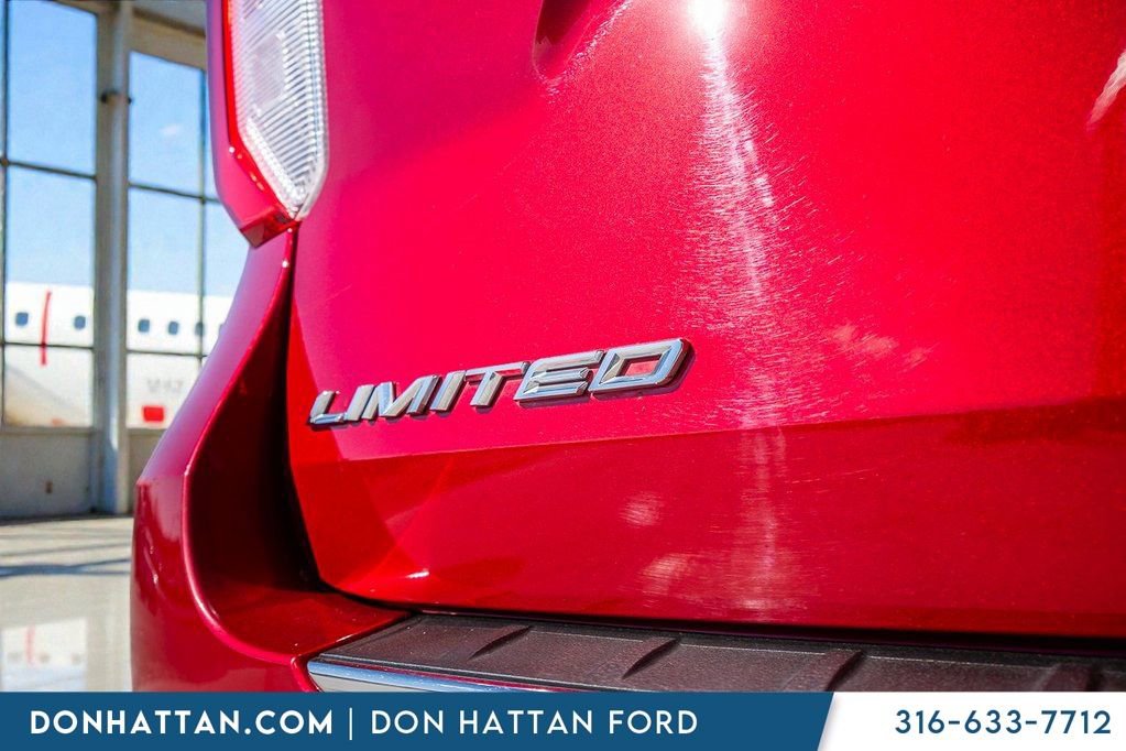 Used 2022 Ford Explorer Limited w/ Equipment Group 301A image 40