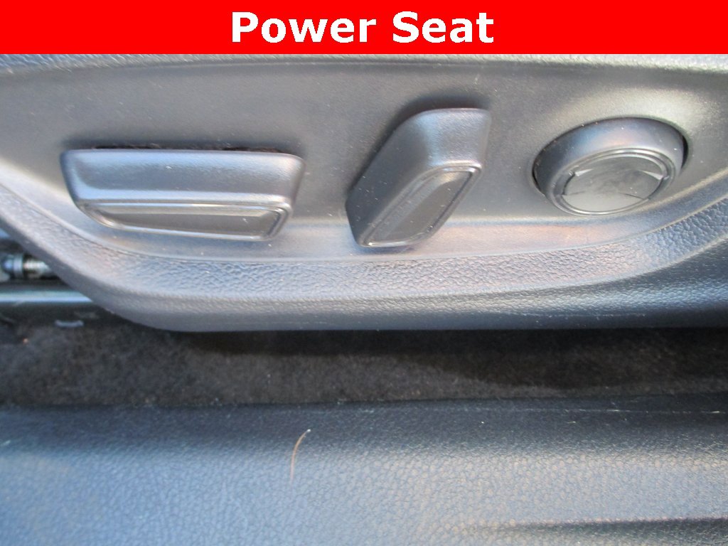 Used 2023 Toyota Camry XSE w/ Cold Weather Package image 21