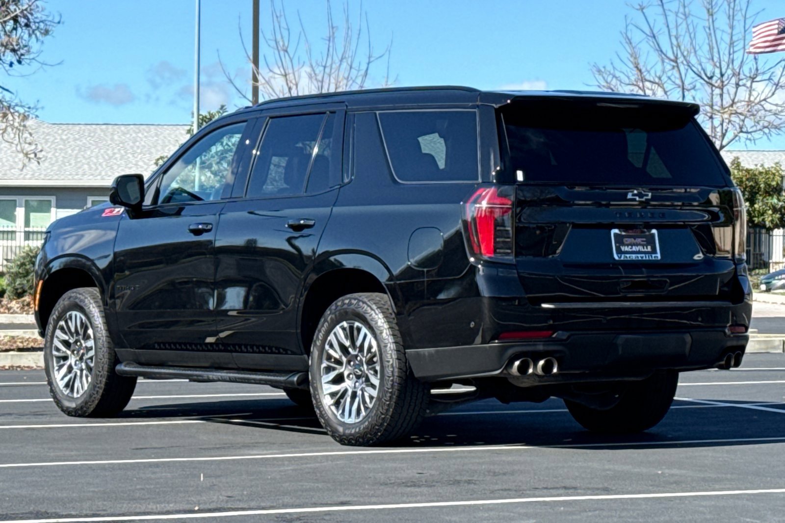 Used 2025 Chevrolet Tahoe Z71 image 7