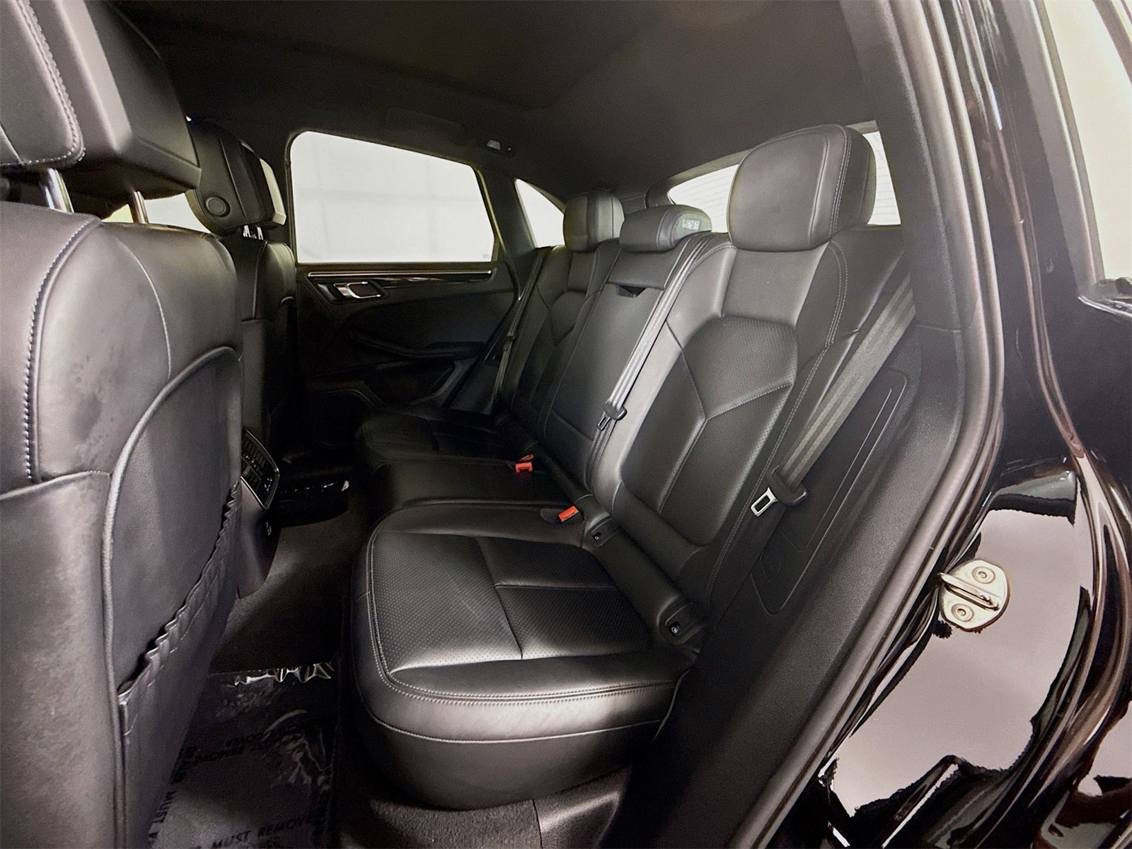 Used 2023 Porsche Macan S image 18