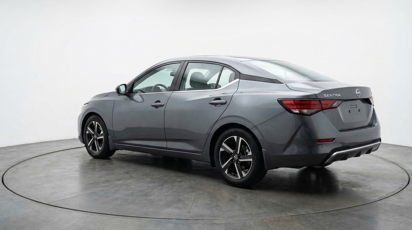Used 2025 Nissan Sentra SV FWD image 6
