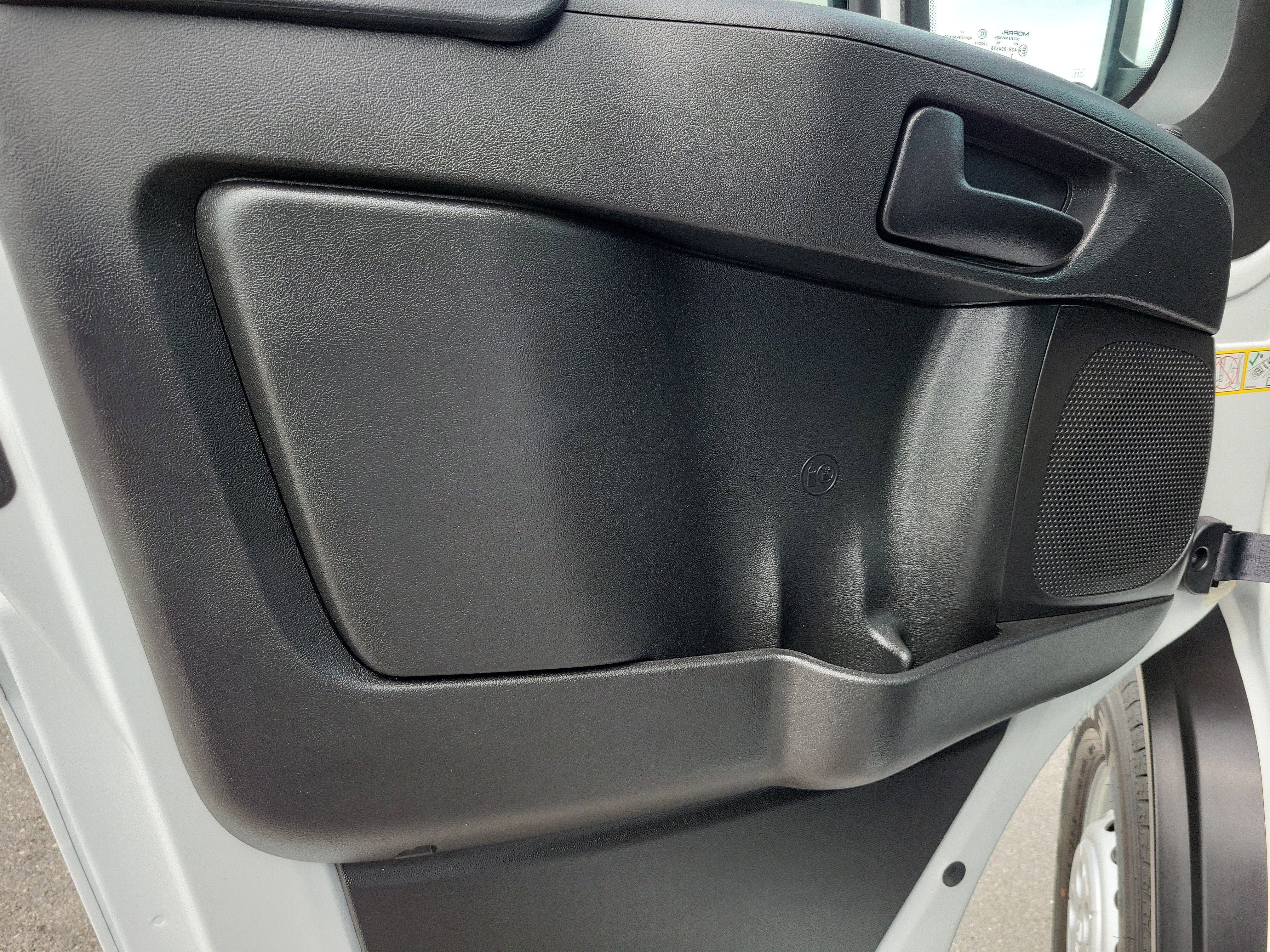 Used 2026 RAM ProMaster 2500 w/ Convenience Group FWD image 28